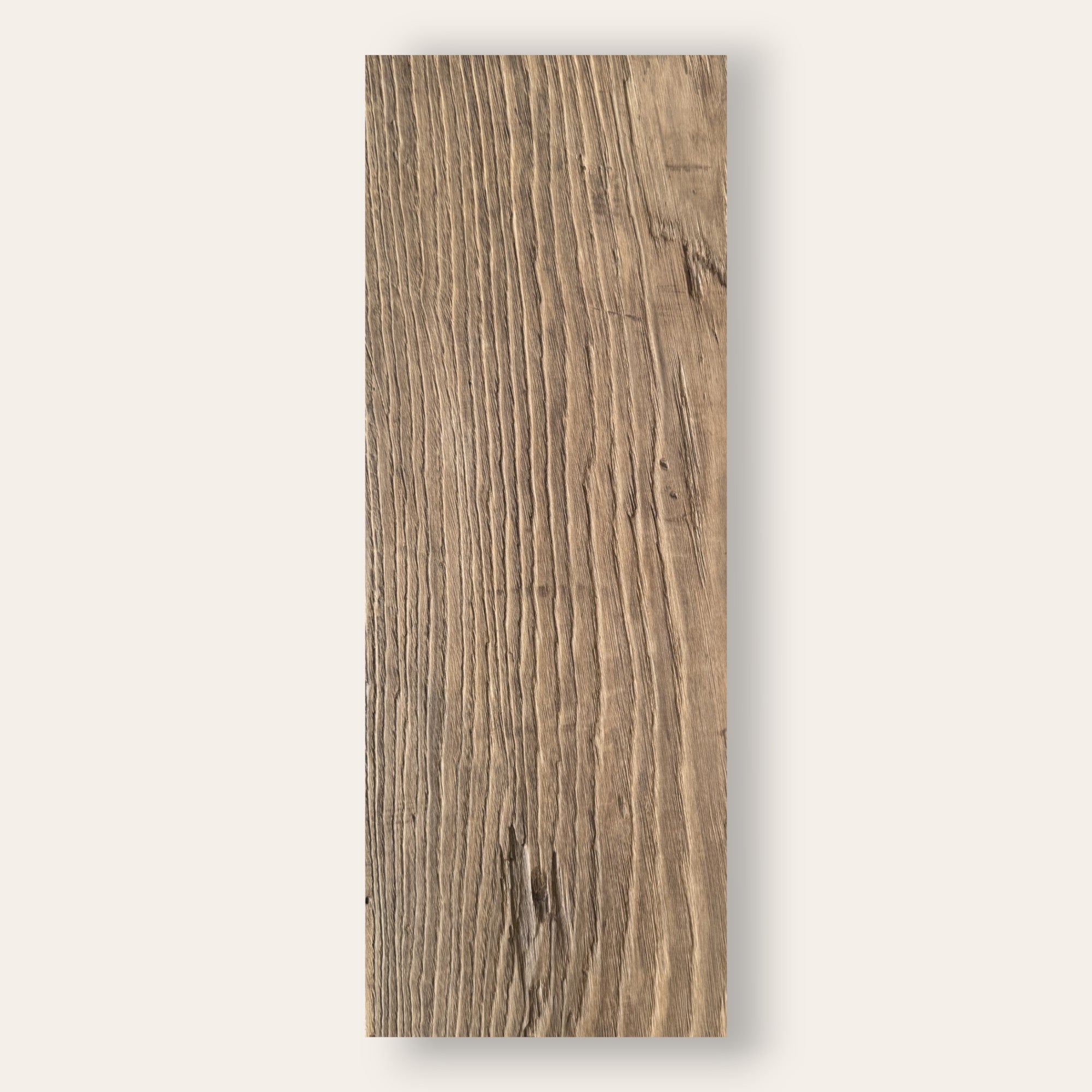 Planche de vieux châtaignier